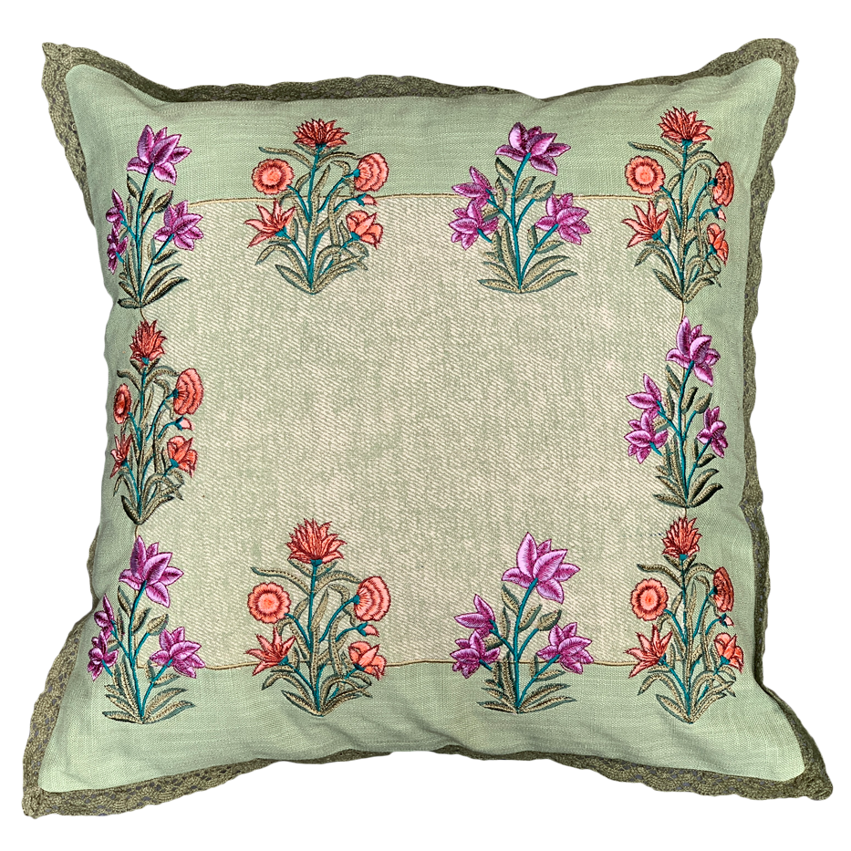 BLOOM CUSHION COVER