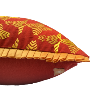 SUHI PHULKRI CUSHION COVER