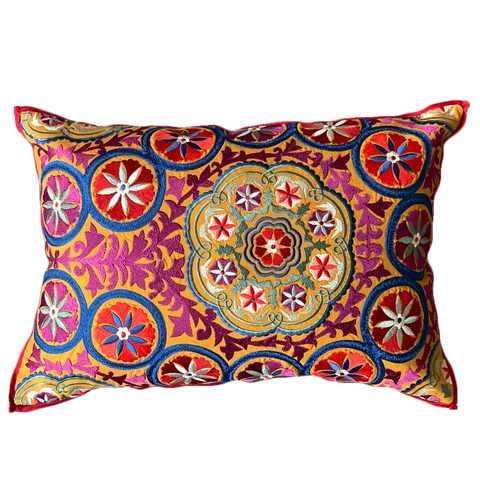 VIVID CUSHION COVER